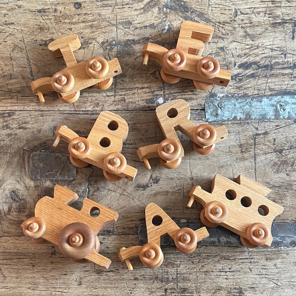 Natural Wooden Organic Train Set for Kids